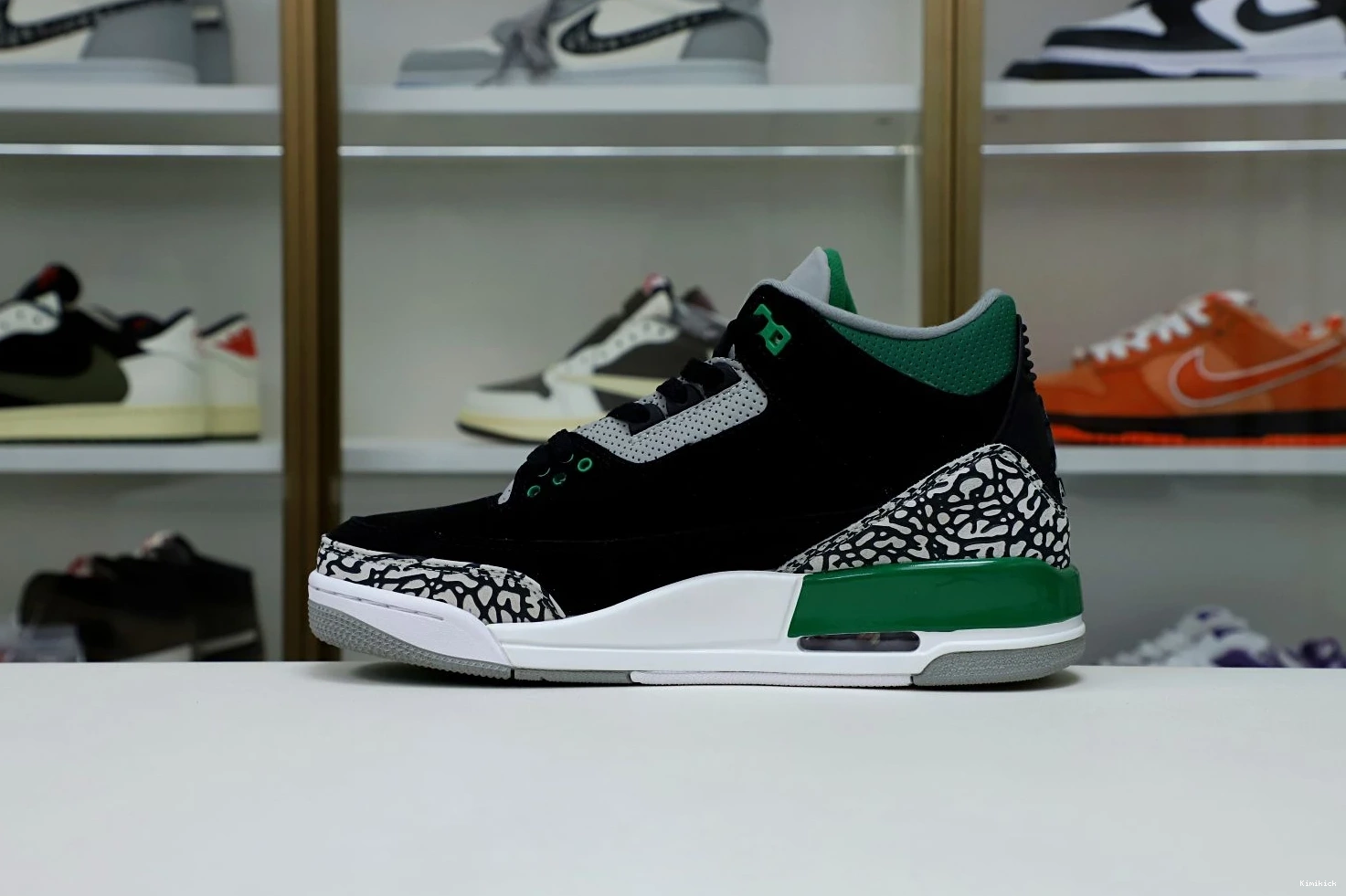 PINE HighQuality AIR 3 GREEN JORDAN Kimikick 2024 0523